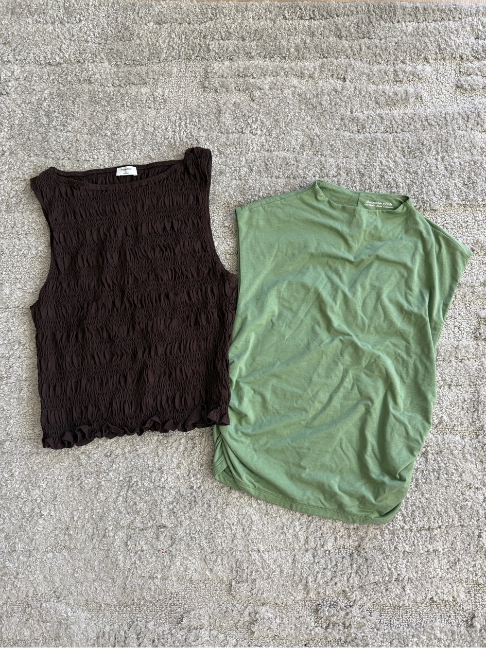 EUC Women’s Top Size Large Bundle